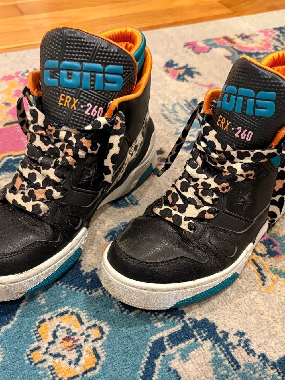 Converse bold black